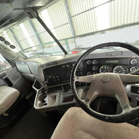 Freightliner Argosy Detroit 12.7